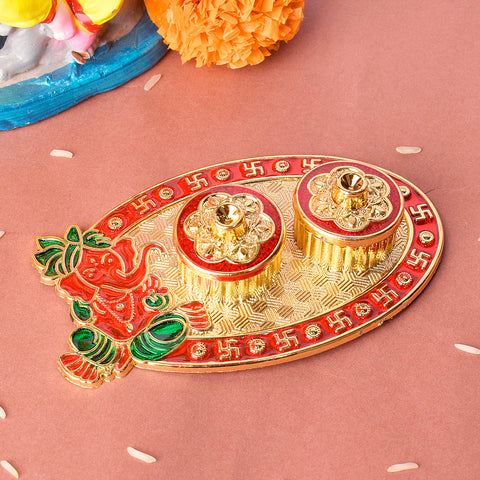 Kumkum holder adorned with intricate traditional patterns, perfect for pooja rituals and home altars, adding a touch of elegance to spiritual offerings. India’s Largest Pooja Accessories Brand – www.satvikstore.in 