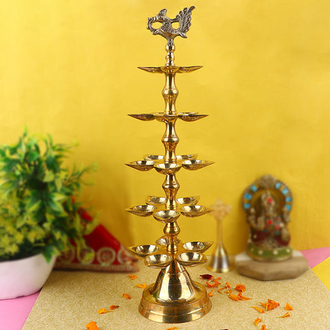 Brass 5 Step Panchmukhi Peacock Kerala Diya – Handcrafted brass diya with a five-step structure, Panchmukhi (five-faced) design, and peacock motif, perfect for pooja rituals, temple lighting, and traditional décor. India’s Largest Pooja Accessories Brand – www.satvikstore.in